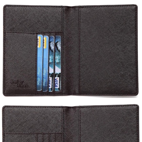 Lux WOMAN’S BROWN checkered  RFID Passport Holder - Picture 5 of 8